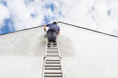 Peinture extérieure à Charbonnières-les-Vieilles — façades et ravalement